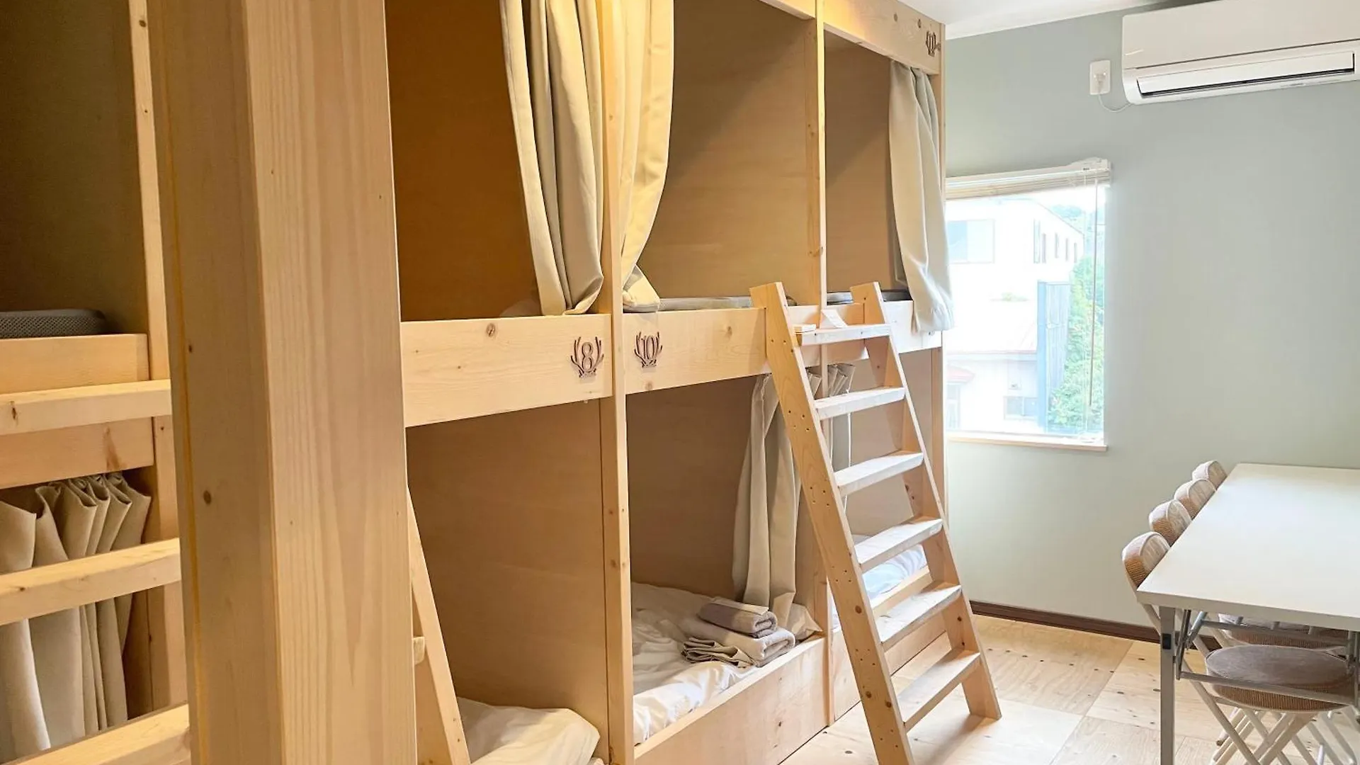Yukara Leaf Lodge Nanae Capsule hotel